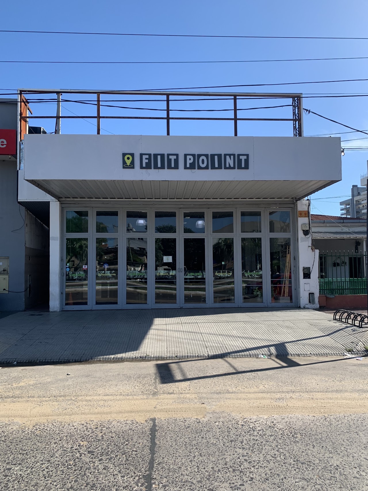 Interior del gimnasio Fit Point